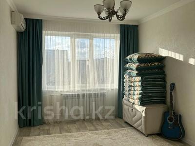 3-комнатная квартира · 70 м² · 4/5 этаж, Братьев Жубановых за 21.5 млн 〒 в Актобе