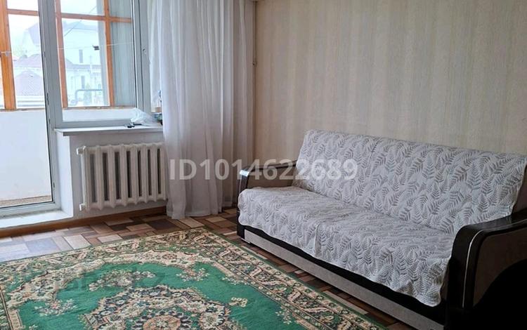 2-комнатная квартира · 50 м² · 2/5 этаж, Тайманов 178 за 140 000 ₸ в Уральске — фото 2