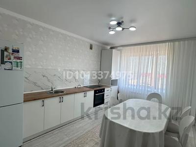 2-бөлмелі пәтер · 71 м² · 8/9 қабат, мкр. Алтын орда, Батыс 2 7Е, бағасы: 30 млн ₸ в Актобе