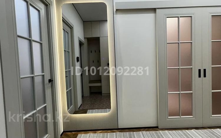4-комнатная квартира · 101 м² · 15/16 этаж, ул. Казыбек Би 41/1 за 68 млн ₸ в Астане, Есильский р-н — фото 10