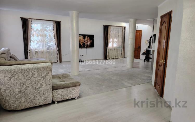 Отдельный дом · 5 комнат · 270 м² · 10 сот., Воронина за 94.5 млн ₸ в Усть-Каменогорске — фото 38
