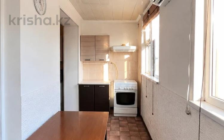 3-комнатная квартира · 65 м² · 4/5 этаж, 13-й мкр 27 за 18 млн ₸ в Актау — фото 2