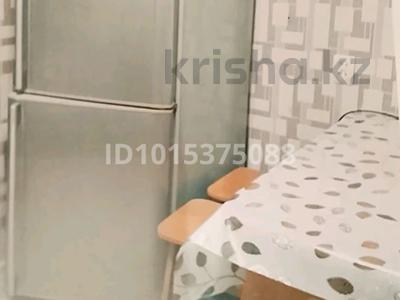 1-комнатная квартира · 42 м² · 1/5 этаж, мкр 8, Братьев Жубановых 289 — 101стрелковой бригады братьев жубановых за 140 000 ₸ в Актобе
