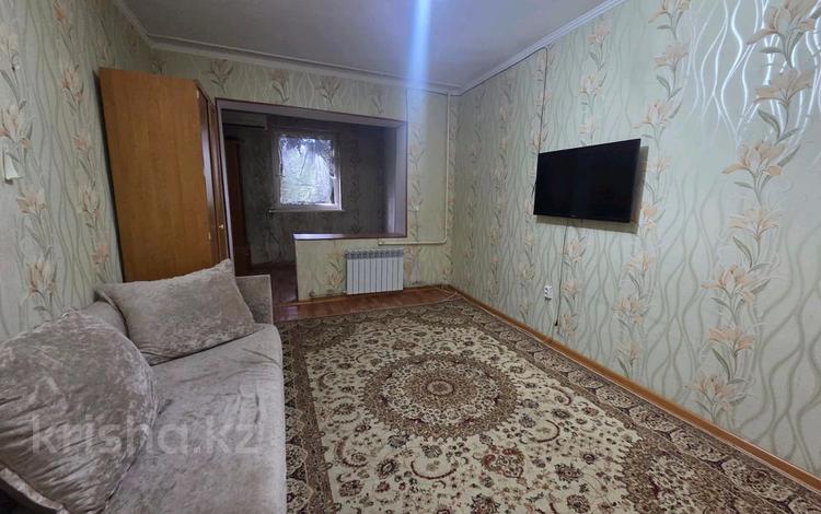 2-бөлмелі пәтер · 54 м² · 3/3 қабат, Тауке Хана 10, бағасы: 135 000 ₸ в Шымкенте — фото 2