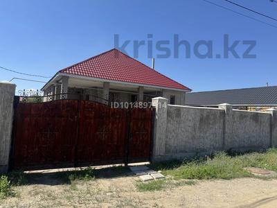 Отдельный дом · 5 комнат · 130 м² · 10 сот., Ақжазық 17 — Юго-восточный жилой район. Район обл больницы за 50 млн ₸ в Талдыкоргане