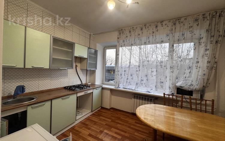 2-бөлмелі пәтер · 60 м² · 4/5 қабат, Байтурсынова — Шевченко, бағасы: 280 000 〒 в Алматы, Алмалинский р-н — фото 2