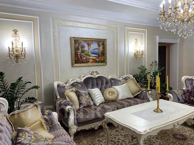 Отдельный дом • 8 комнат • 450 м² • , Жамакаева 256А за 270 млн 〒 в Алматы, Медеуский р-н