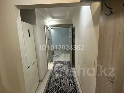 3-бөлмелі пәтер · 71 м² · 4/5 қабат, ул. Владимира Радостовца 34, бағасы: 300 000 ₸ в Алматы, Алмалинский р-н