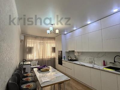 3-комнатная квартира · 100 м² · 6/9 этаж, мкр. Алтын орда, ораз татеулы за 41.5 млн ₸ в Актобе
