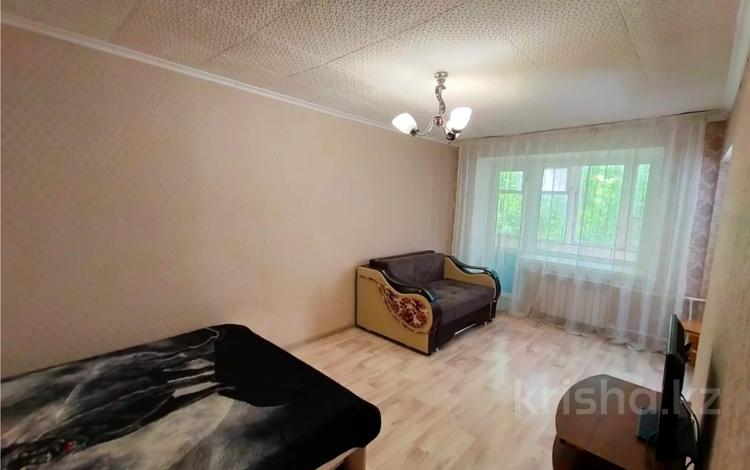 1-бөлмелі пәтер · 30 м² · 3/5 қабат, ул. Чернышевского, бағасы: 5.6 млн ₸ в Темиртау — фото 2