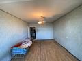 2-комнатная квартира · 50 м² · 3/5 этаж, Майкудук, Мкр Восток-5 за 10 млн ₸ в Караганде, Алихана Бокейханова р-н — фото 2