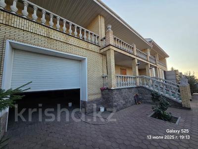Отдельный дом · 8 комнат · 820 м² · 27 сот., Соц.город за 110 млн 〒 в Темиртау
