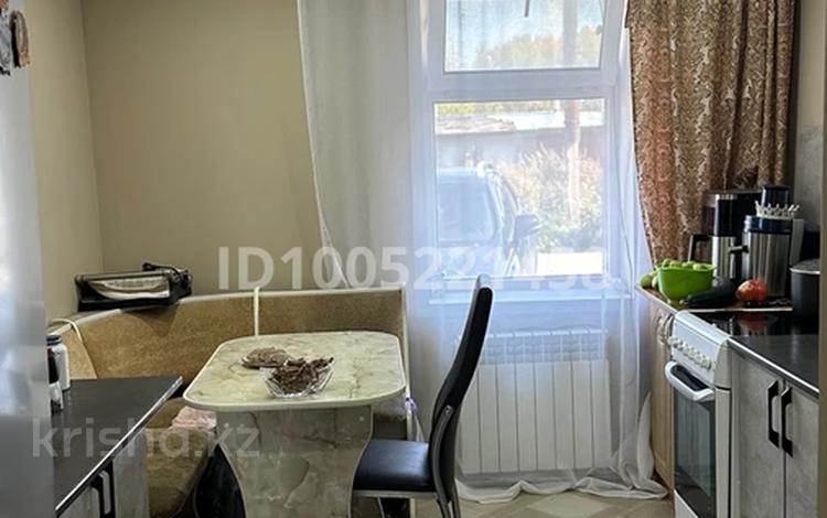 2-бөлмелі пәтер · 46.4 м² · 1/2 қабат, Валиханова 19 — Ауэзова-Валиханова, бағасы: 7 млн ₸ в Риддере — фото 2