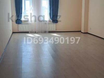 Свободное назначение, офисы, магазины и бутики, склады, салоны красоты, фитнес и спорт, медцентры и аптеки, образование, кабинеты и рабочие места, студии · 48 м² за 150 000 〒 в Астане, Алматы р-н