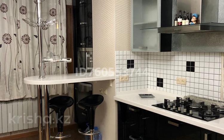 4 комнаты · 80 м² · 4/5 этаж, мкр Самал-3, Тайманова 222 — Достык за 120 000 ₸ в Алматы, Медеуский р-н — фото 2