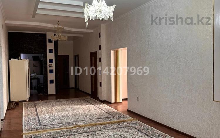 Жеке үй · 5 бөлме · 800 м² · 800 жүзд., Мкр Астана. Мағжан жЖумабаев 36 — 8 Мектеппен Туран ортасынба жолдын бойы, бағасы: 70 млн ₸ в Жанаозен — фото 2