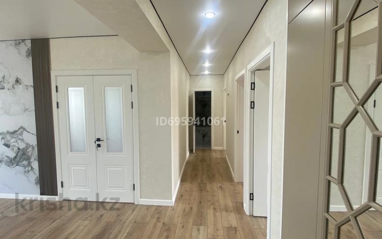 4-комнатная квартира · 110 м² · 4/5 этаж, мкр Нурсат 40 за 52 млн ₸ в Шымкенте, Каратауский р-н — фото 2