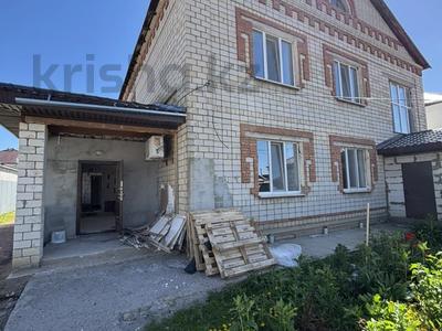 Жеке үй · 5 бөлме · 353.1 м² · 10 жүзд., ул. Кеменгер 6, бағасы: 85 млн ₸ в Уральске