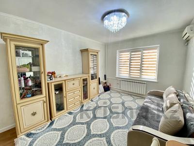 2-комнатная квартира · 60 м² · 1/9 этаж, Розыбакиева — Райымбека за 40 млн 〒 в Алматы, Алмалинский р-н