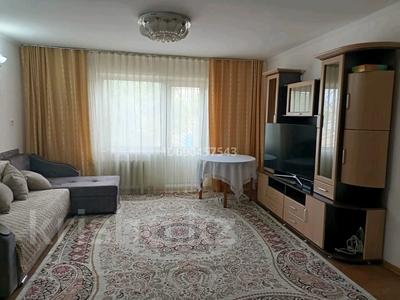 2-комнатная квартира, 58 м², 1/5 этаж посуточно, Кустанайская 79 за 12 000 〒 в Семее