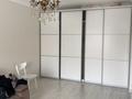 1-бөлмелі пәтер · 42 м² · 3 қабат, Жас оркен 2г, бағасы: 180 000 ₸ в Атырау, мкр Жилгородок — фото 2