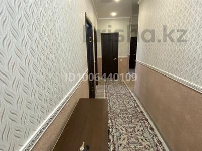 3-комнатная квартира · 70 м² · 5/5 этаж, мкр Нурсая, Султан Бейбарыс 23 за 230 000 〒 в Атырау