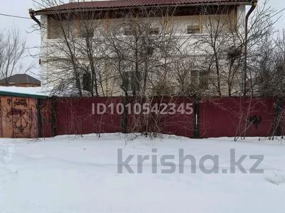 Отдельный дом · 7 комнат · 160 м² · 11 сот., мкр. Зачаганск пгт, Автомобилистов 104 за 41.5 млн ₸ в Уральске