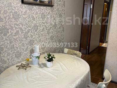 3-комнатная квартира · 75 м² · 2/5 этаж, 15-й мкр 43 — Возле 39го дома на берегу за 200 000 〒 в Актау