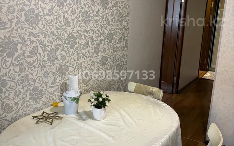 3-комнатная квартира · 75 м² · 2/5 этаж, 15-й мкр 43 — Возле 39го дома на берегу за 200 000 〒 в Актау — фото 2