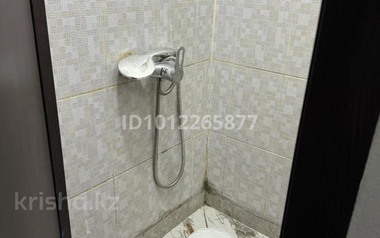 1 бөлме · 25 м² · 2/2 қабат, Толстой, бағасы: 100 000 ₸ в Алматы, Турксибский р-н — фото 2
