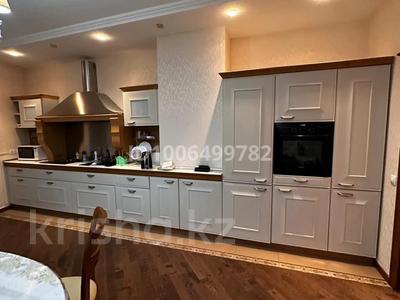 3-комнатная квартира · 113 м² · 11/16 этаж, 15-й мкр 69 за 55 млн 〒 в Актау