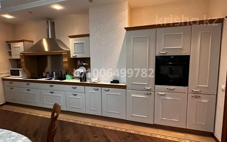 3-бөлмелі пәтер · 113 м² · 11/16 қабат, 15-й мкр 69, бағасы: 52 млн ₸ в Актау — фото 16