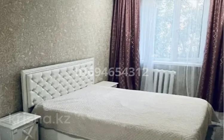 2-бөлмелі пәтер · 45 м² · 2/5 қабат, Ауэзова — Жанасемейская, бағасы: 8 000 ₸ в Семее, Красный Кордон — фото 23