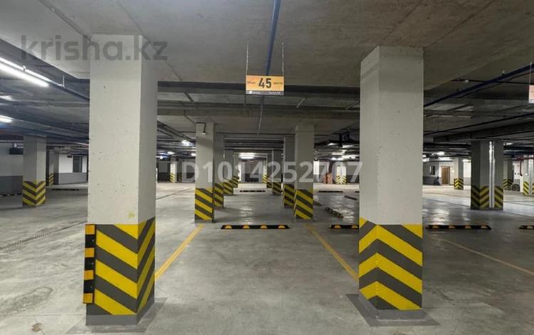 Паркинг · Сызганова 1/3 за 30 000 ₸ в Астане, Есильский р-н — фото 5