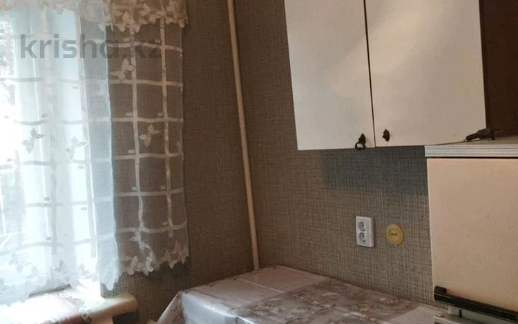 1-бөлмелі пәтер · 32 м² · 1/5 қабат, Ауэзова 6, бағасы: 130 000 ₸ в Усть-Каменогорске — фото 2