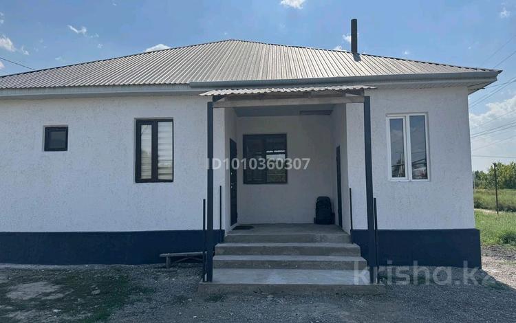 Отдельный дом · 4 комнаты · 154 м² · 6 сот., М. Озтюрк 70 за 42 млн 〒 в Бирлик — фото 2