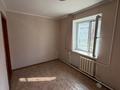 3-комнатная квартира · 48.4 м² · 1/5 этаж, Казыбек би 116 — Находится в центре города. Возле акимата. • Центральная площадь Тараза — примерно 250 м (2–3 минуты пешком). • Перекрёсток ул. Казыбек би и Айтеке би — рядом. • Недалеко также Центральный гастроном и банки на этой улице. за 18 млн ₸ — фото 13
