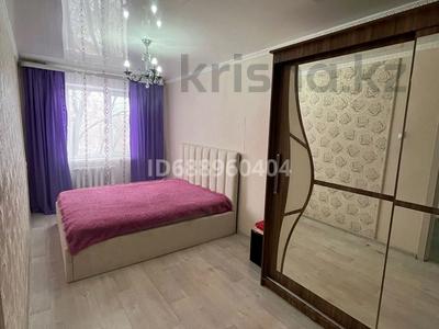 2-бөлмелі пәтер · 50 м² · 3/5 қабат, мкр 8, Есет батыра 108 — Остановка молодёжка, бағасы: 160 000 ₸ в Актобе