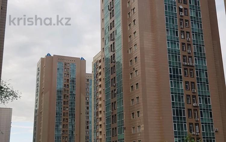 3-бөлмелі пәтер · 140 м² · 17/18 қабат, Прокофьева 140 — Шакарима, бағасы: 81 млн ₸ в Алматы, Алмалинский р-н — фото 2