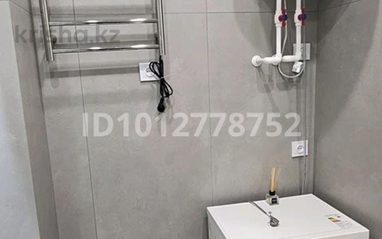 2-бөлмелі пәтер · 56 м² · 1/5 қабат, Анжерская, 44Б 44Б, бағасы: 270 000 ₸ в Караганде, Казыбек би р-н — фото 2