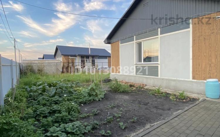 Жеке үй · 3 бөлме · 80 м² · 10 жүзд., Медеу 7, бағасы: 24.4 млн ₸ в Петропавловске — фото 12