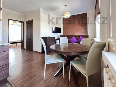 2-бөлмелі пәтер · 70 м² · 8/9 қабат, мкр Самал-2 53, бағасы: 64 млн ₸ в Алматы, Медеуский р-н