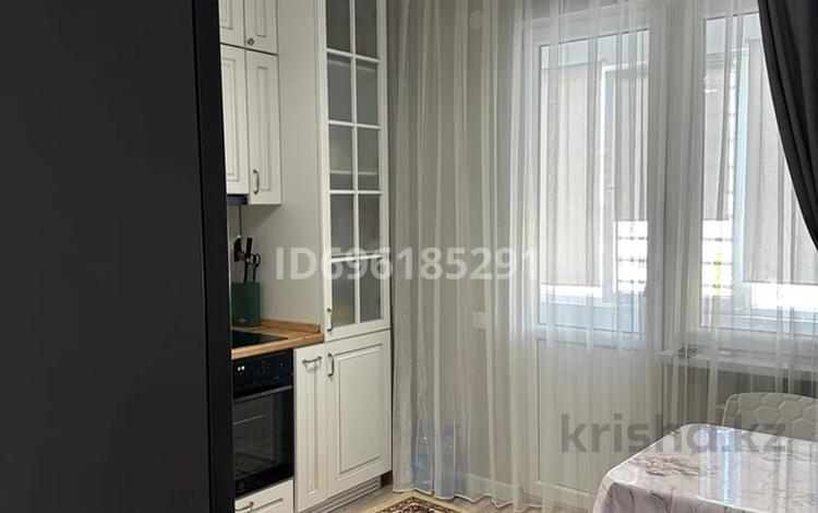 3-комнатная квартира, 84 м², 10/12 этаж, Абишева 36/6