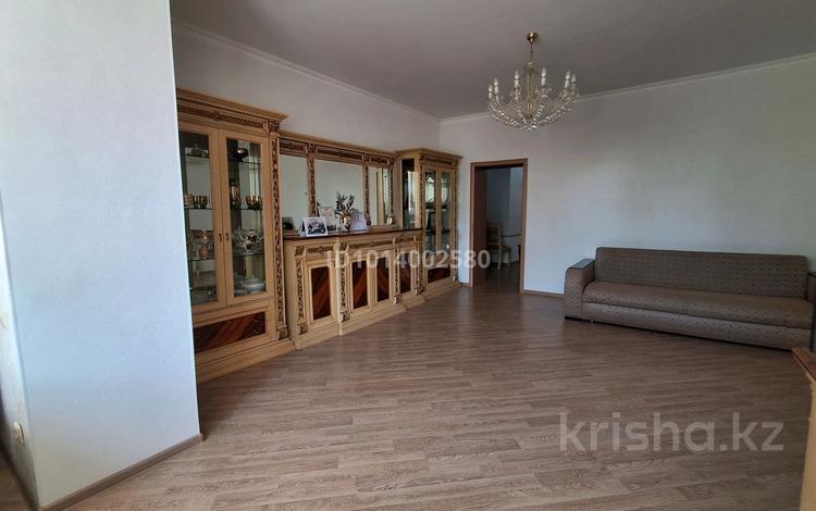 3-комнатная квартира · 120 м² · 1/7 этаж, мкр. Алтын орда, Алия Санкибай батыра 40/1 за 55 млн ₸ в Актобе — фото 17