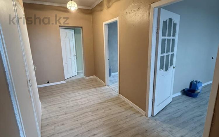 3-комнатная квартира · 65 м² · 12/12 этаж, мкр Аксай-1А — Толе би Момышулы за 35.5 млн ₸ в Алматы, Ауэзовский р-н — фото 2