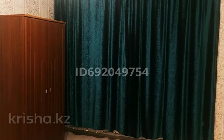 4 комнаты, 150 м², Казахстанская 100А — здания КНБ за 1 000 〒 в Шахтинске — фото 2