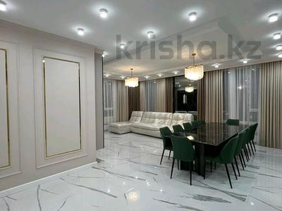 4-комнатная квартира · 148 м² · 10/12 этаж, Тауелсиздик 56/2 за 1.5 млн 〒 в Астане