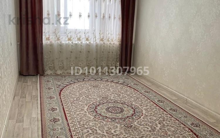 3-комнатная квартира · 72 м² · 4/5 этаж, 27-й мкр 20 за 20 млн ₸ в Актау — фото 2