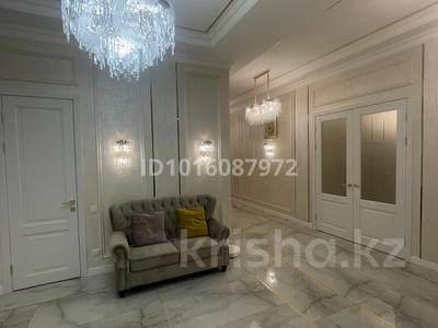 6-комнатная квартира · 223 м² · 4/6 этаж, Акмешит 19 за 250 млн ₸ в Астане, Есильский р-н