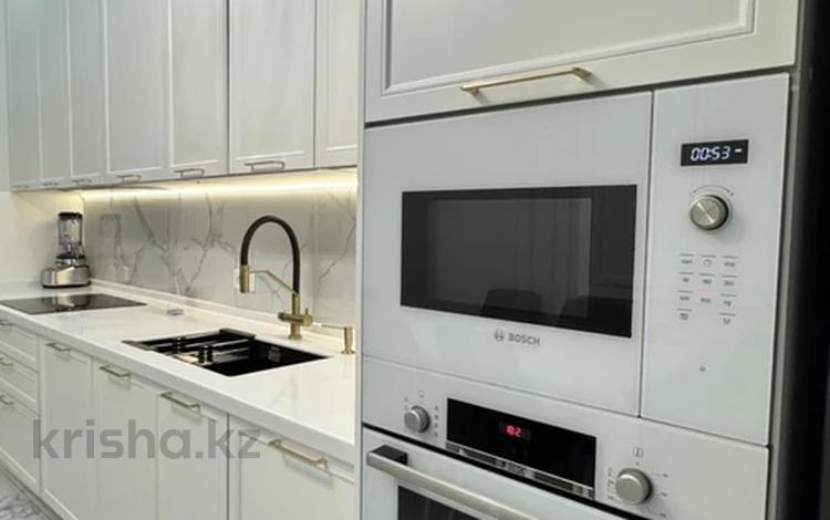 4-комнатная квартира · 140 м² · 9/19 этаж, Просп. Аль-Фараби 41/3 за 190 млн ₸ в Алматы, Бостандыкский р-н — фото 6
